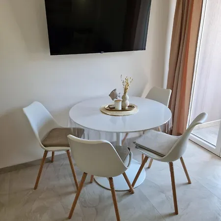 Lavanda Centar Apartamento Makarska